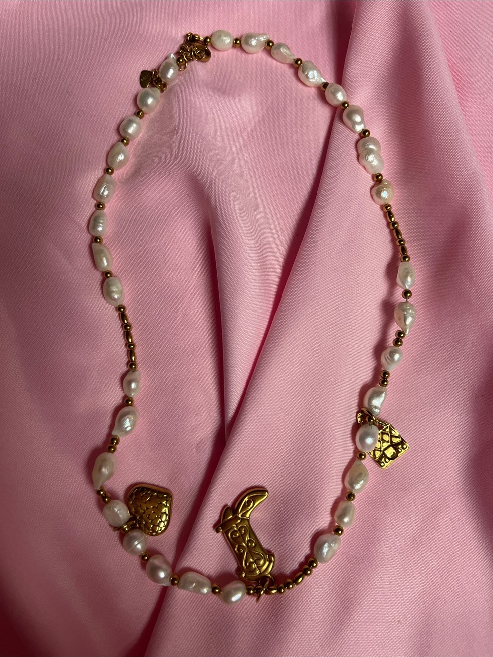 Pearl and Gold Charm Necklace - White and Gold -